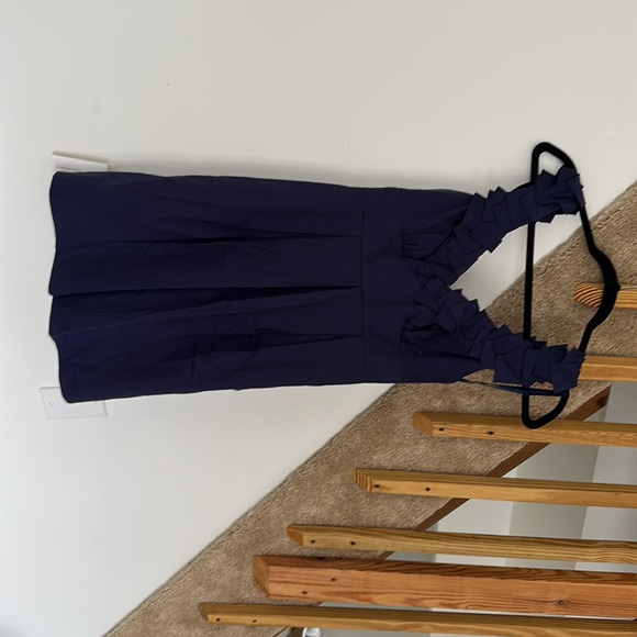 Dress - Picture 5 of 6